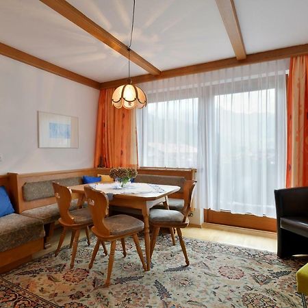 Haus Dejakom Mayrhofen Esterno foto